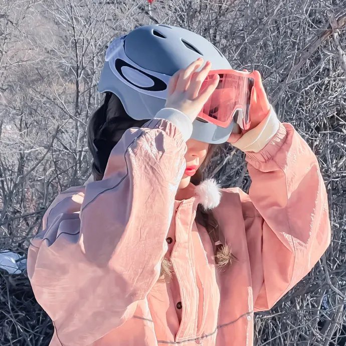 鬼狱情人海报